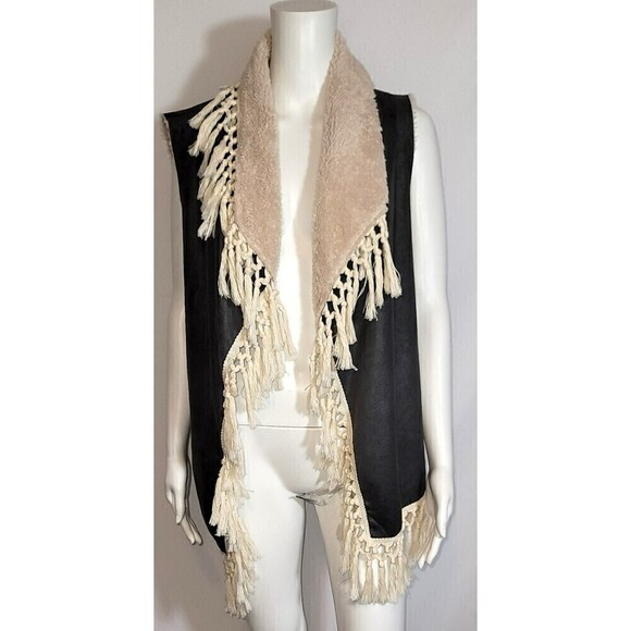 NWOT Entro Suede and Sherpa Vest - Size M - Picture 1 of 11